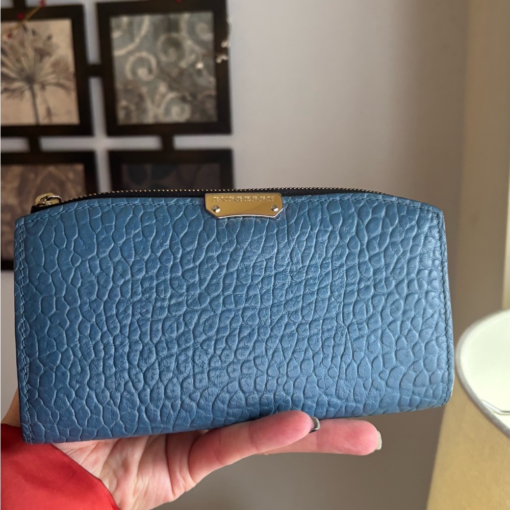 AUTHENTIC BURBERRY CHICHESTER BIFOLD WALLET - Picture 11 of 12